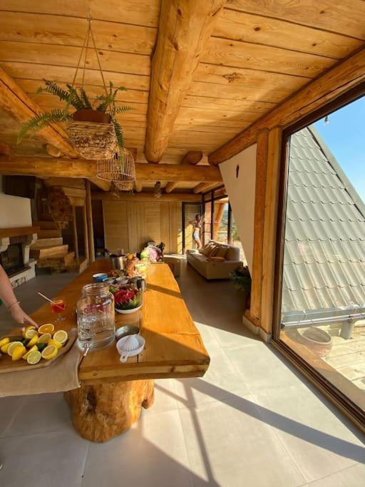 Aframehouse * Surdesti (Maramures)